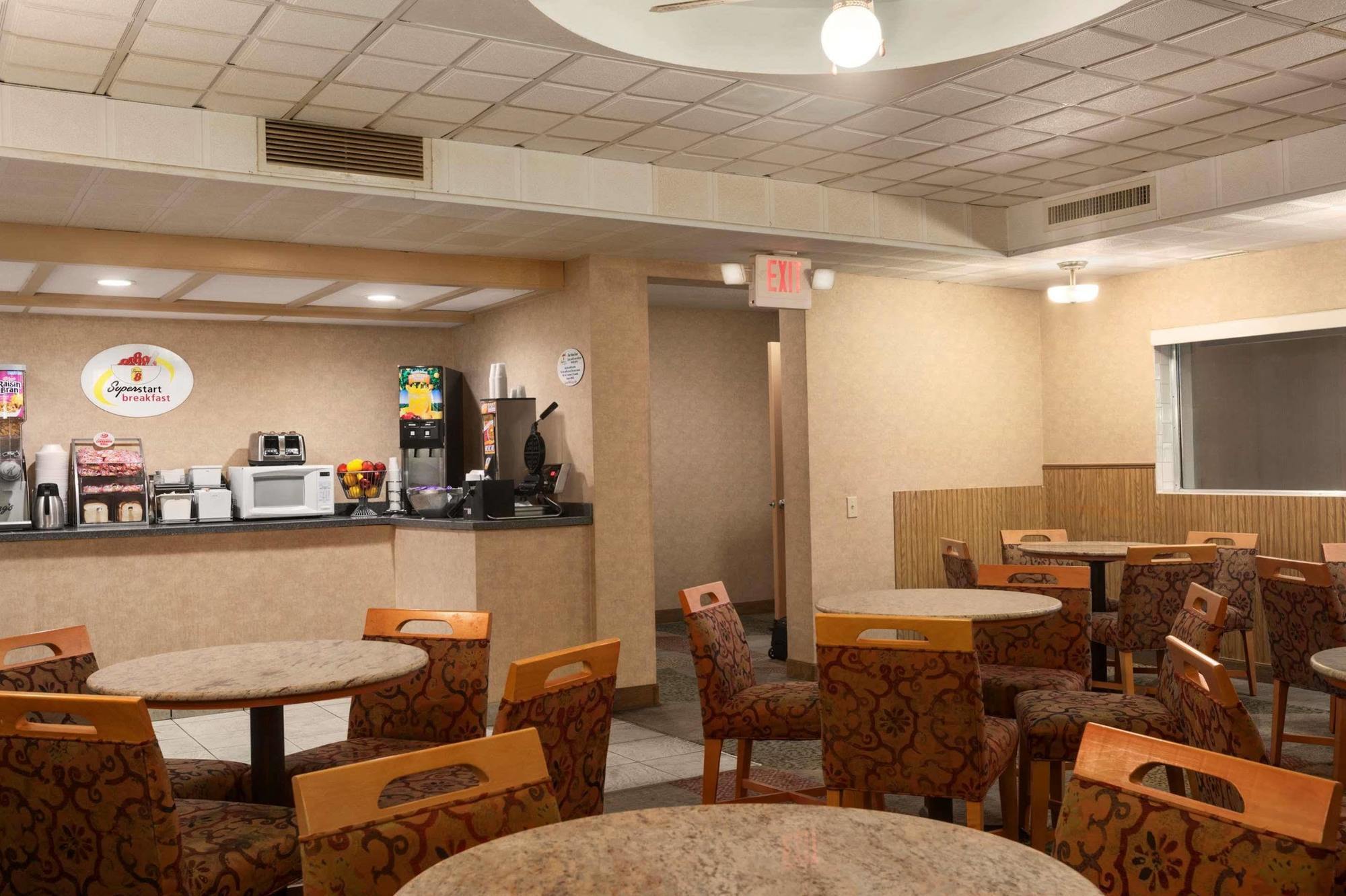 Fairbridge Inn Express Buffalo Airport Williamsville Kültér fotó