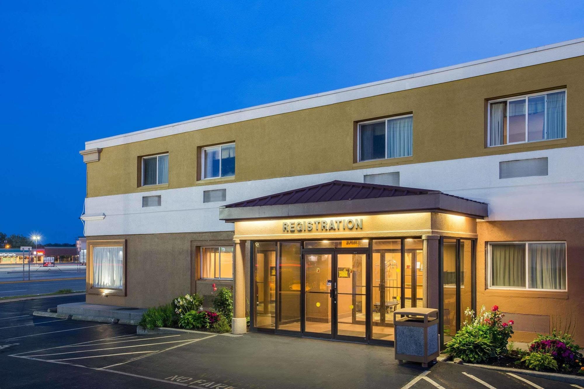 Fairbridge Inn Express Buffalo Airport Williamsville Kültér fotó